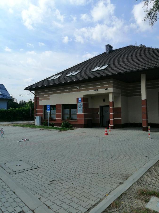 Pokoje Goscinne Z Lazienkami 涅波罗米塞 外观 照片